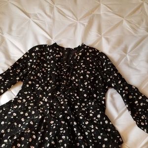 Size 16 lane Bryant long sleeve top